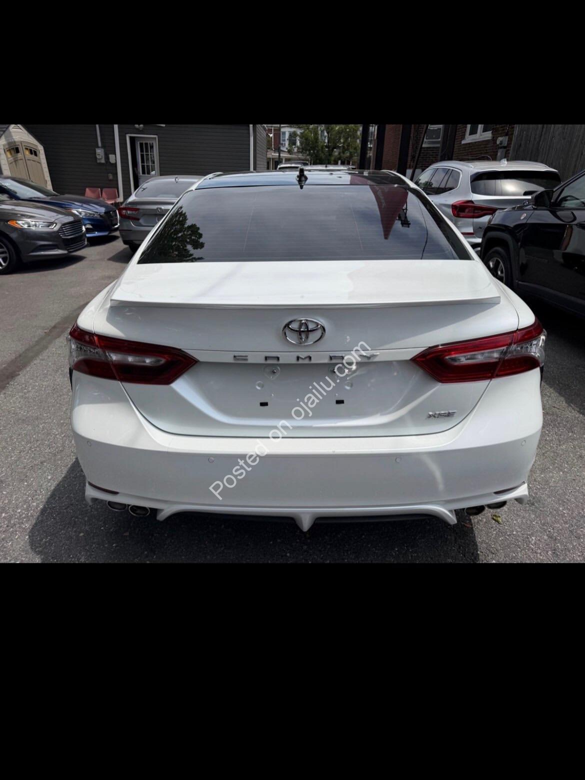 2018 Toyota Camry XSE V6 – Premium & Fully Loaded!