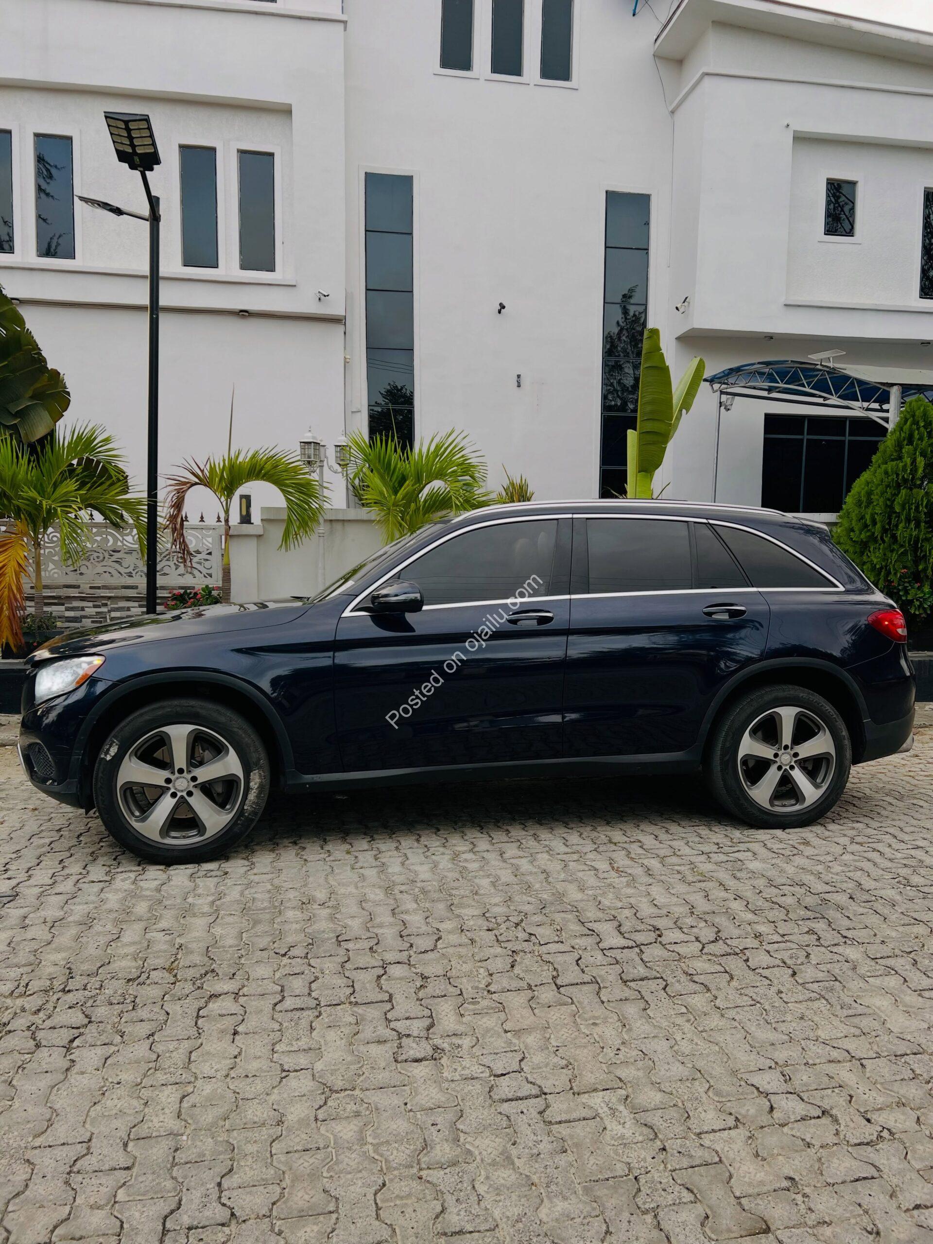 2016 Mercedes GLC300: Luxury & Safety, Accident-Free at 25.5M