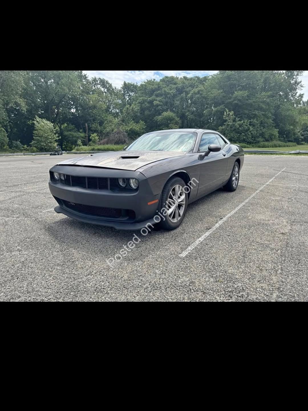 Muscle-Car Style, Zero Stress: 2021 Challenger SXT