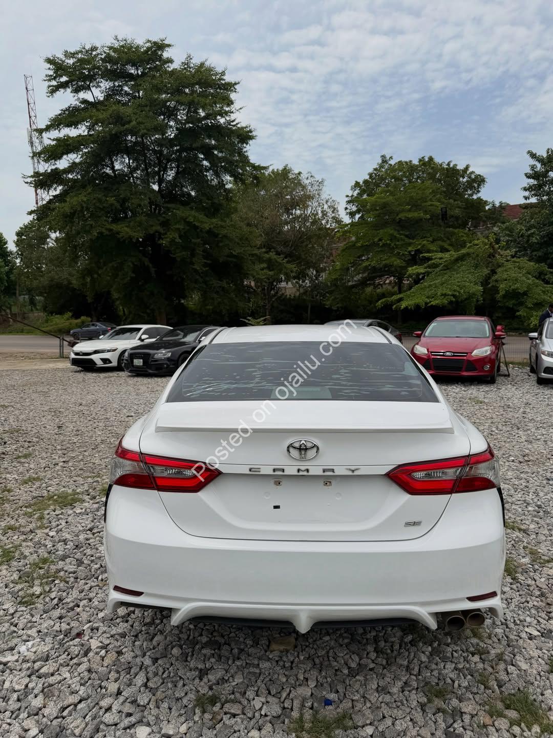 2018 Toyota Camry SE – Low Miles, Pristine, 25M