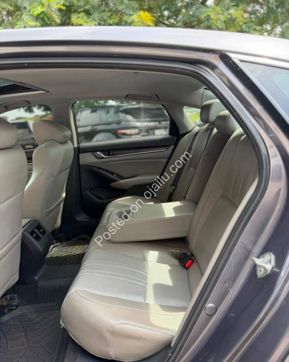 2018 Honda Accord Touring: Luxury, Loaded, Pristine