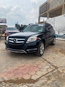 2014 Mercedes GLK 350 4Matic: Premium Black Beast
