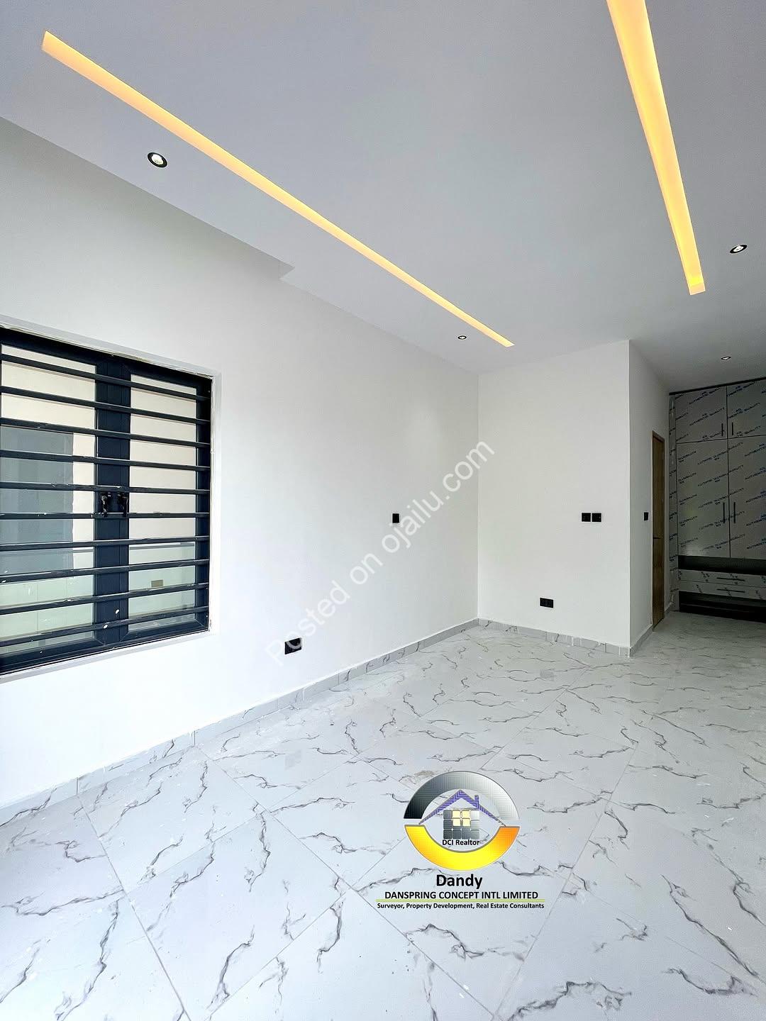 Rental Goldmine: Brand New Lekki Phase 1 Gem