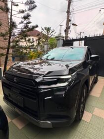 2026 Toyota RAV4 Hybrid: Pristine & Plug-In Ready