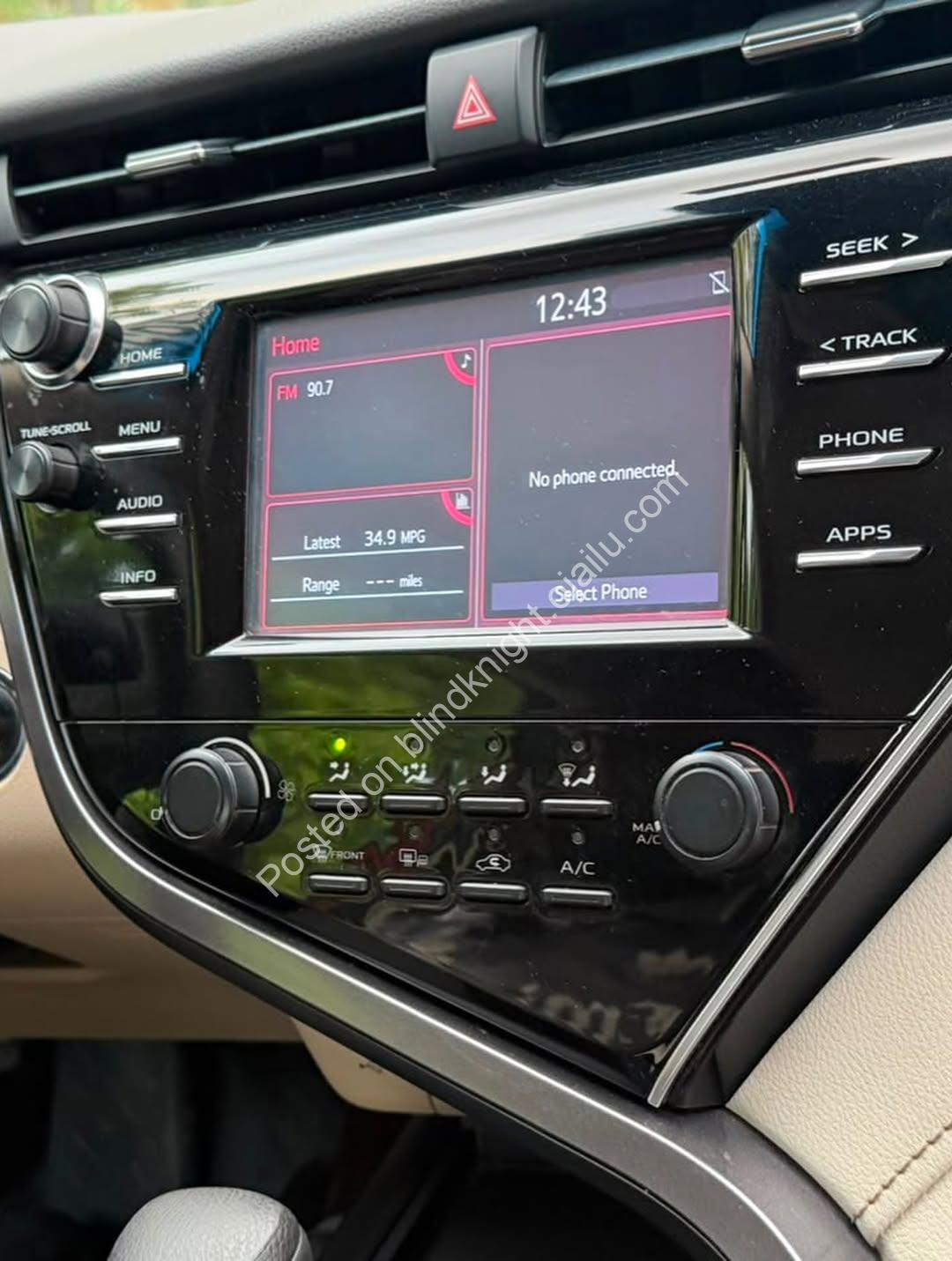 2018 Toyota Camry LE – Premium Suede, 360° Cam, Nationwide Delivery!