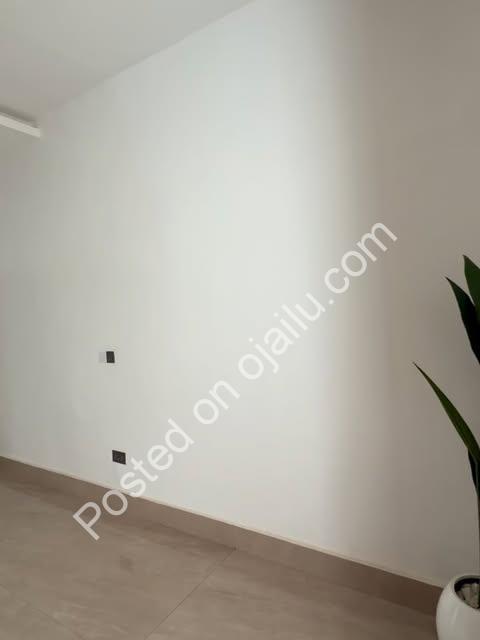 Smart 5BR Smart Duplex: Exclusive Living in Guzape