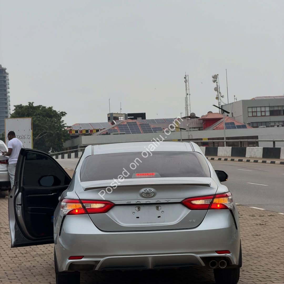 MINT 2020 Toyota Camry SE | Duty Not Paid | N22M
