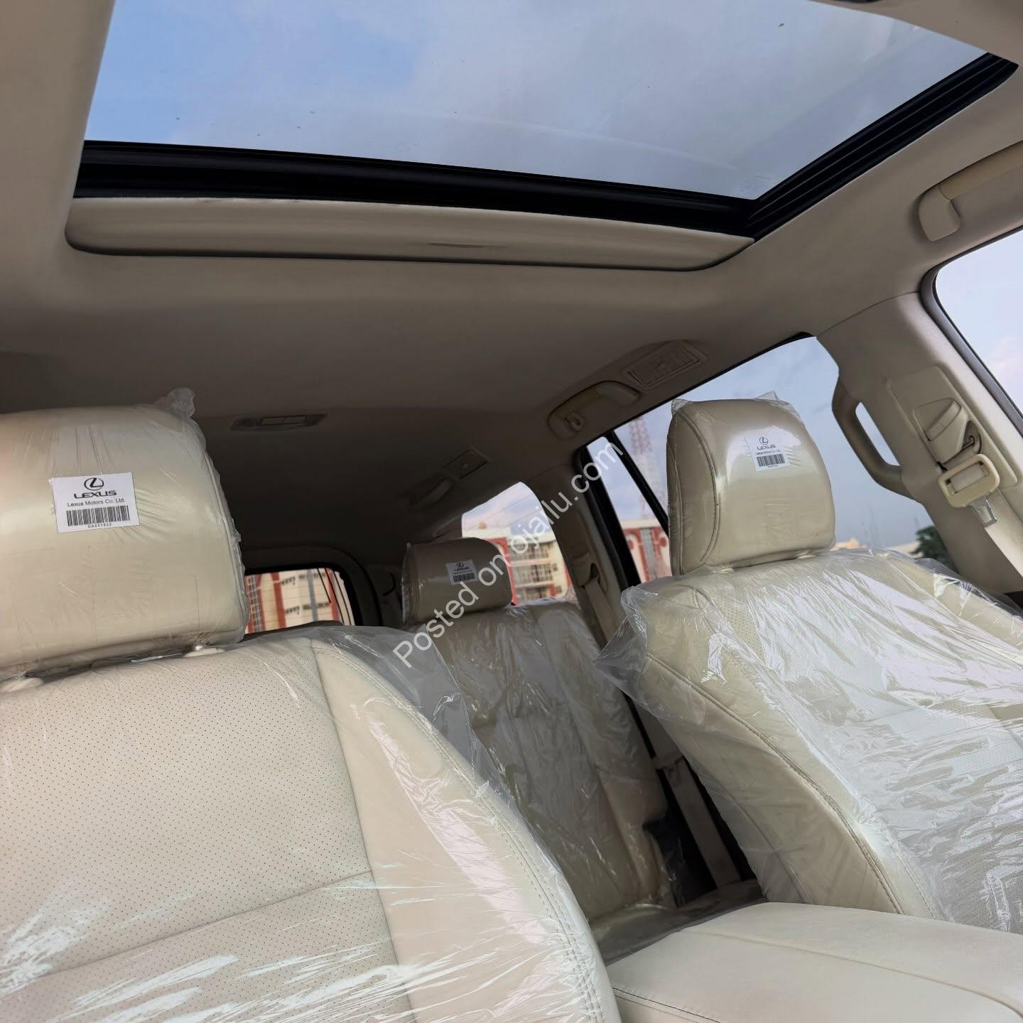 2016 Lexus GX460: Immaculate Tokunbo, Duty Paid, Keyless & Sunroof