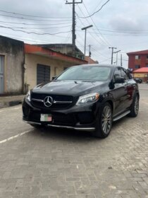 AMG Luxury: Intact Engine