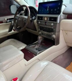 2016 Lexus GX460: Immaculate & Fully Loaded