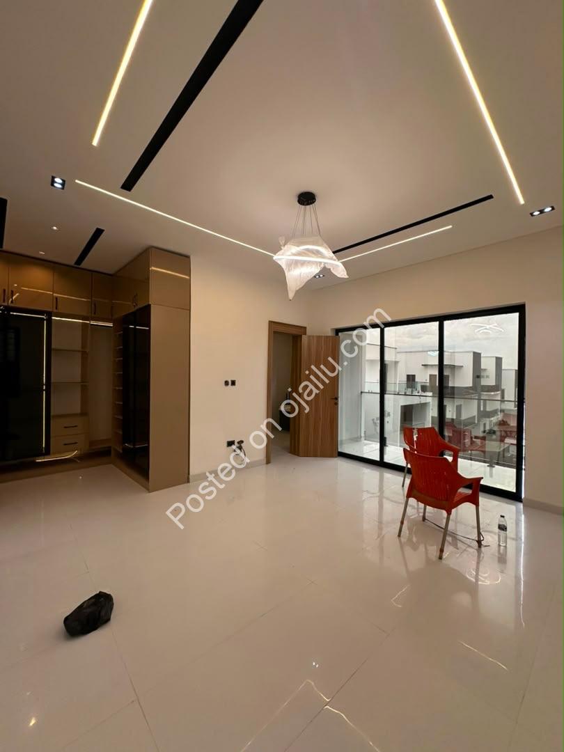 Lekki 4-Bed Terrace: All Ensuite + BQ for ₦280M