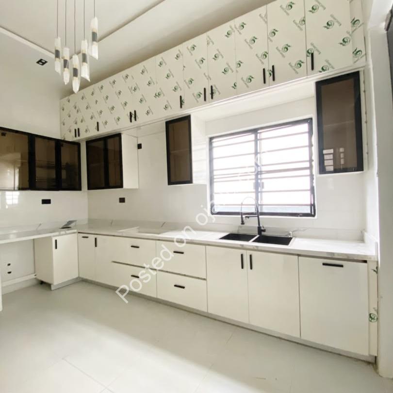 Brand New 4-Bed Duplex + BQ in VGC Extension