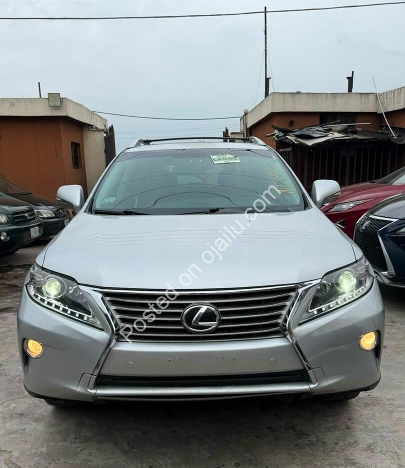 2013 Lexus RX350 Fully Loaded – Rare AC Vents & Custom Rims