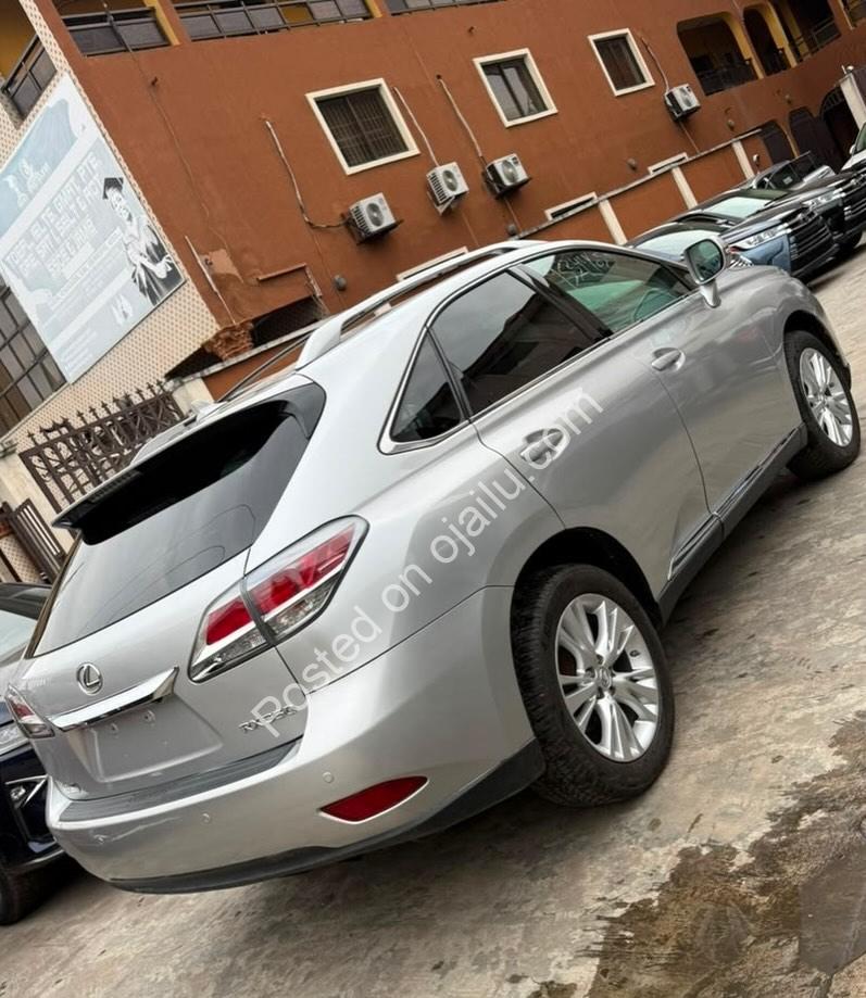 2013 Lexus RX350 Fully Loaded – Rare AC Vents & Custom Rims