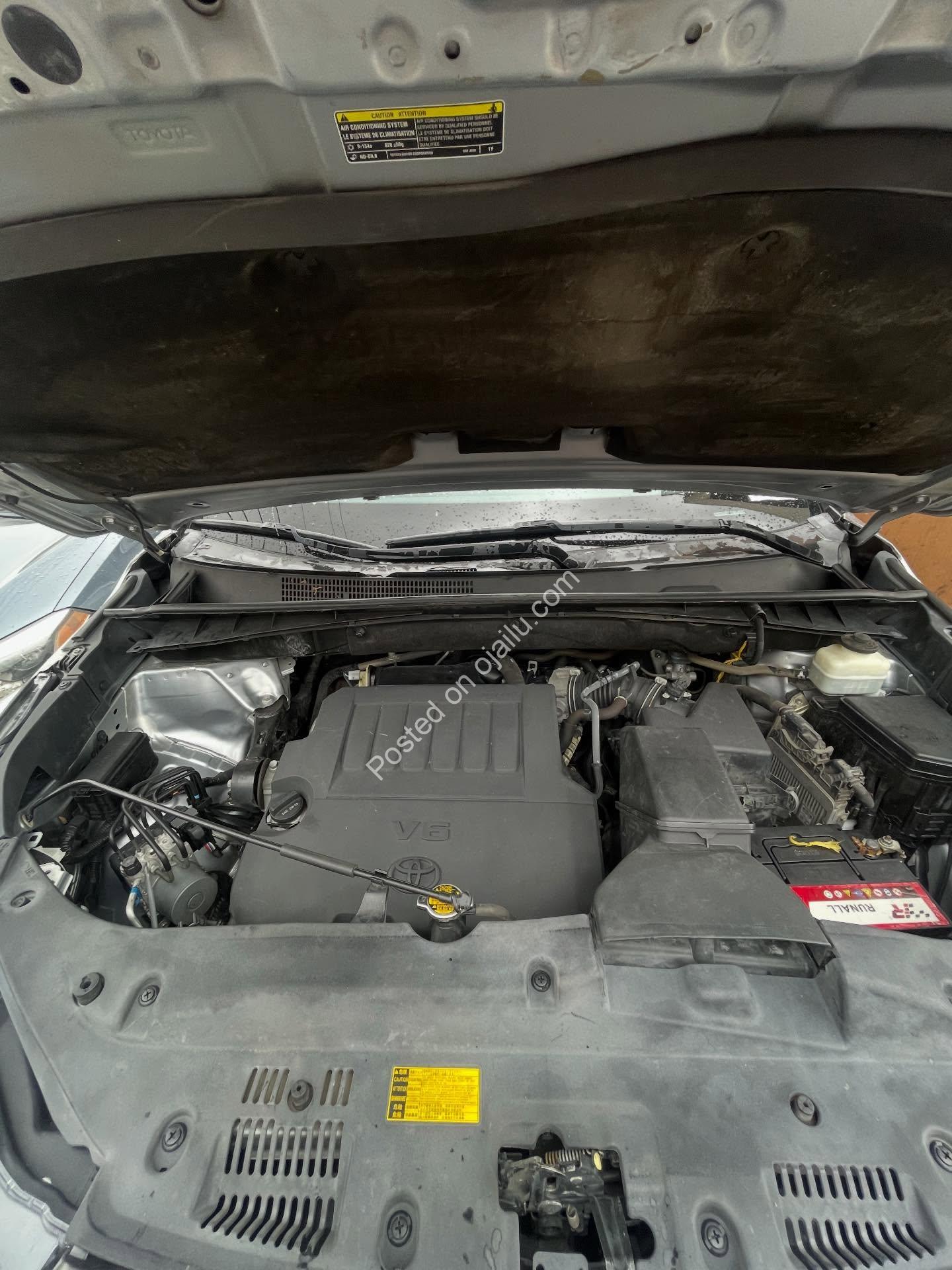 2015 Toyota Highlander Limited Platinum: Loaded Luxury, Keyless & Panoramic