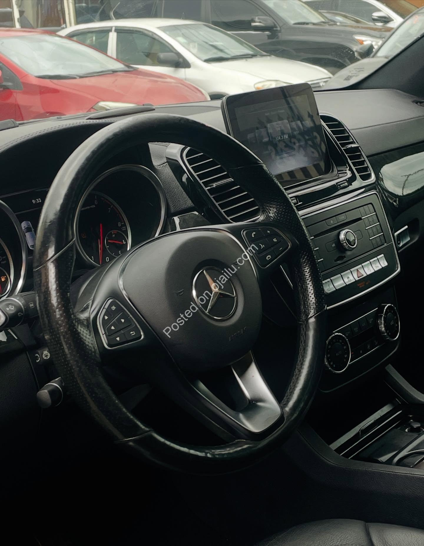 2019 Mercedes GLE43 AMG – Luxury Meets Low Mileage