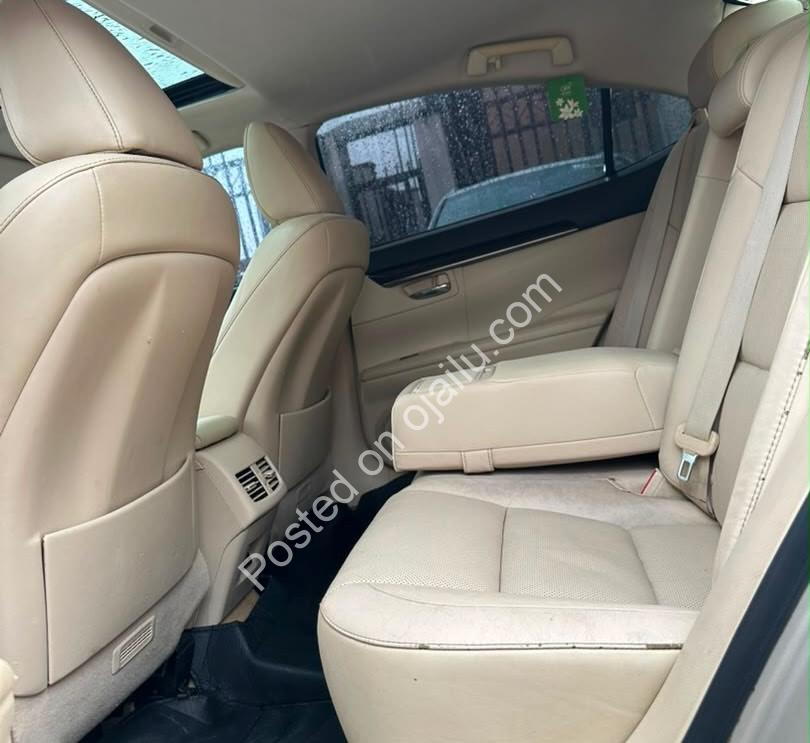 2013 Lexus ES350: Loaded Luxury, Zero Compromise