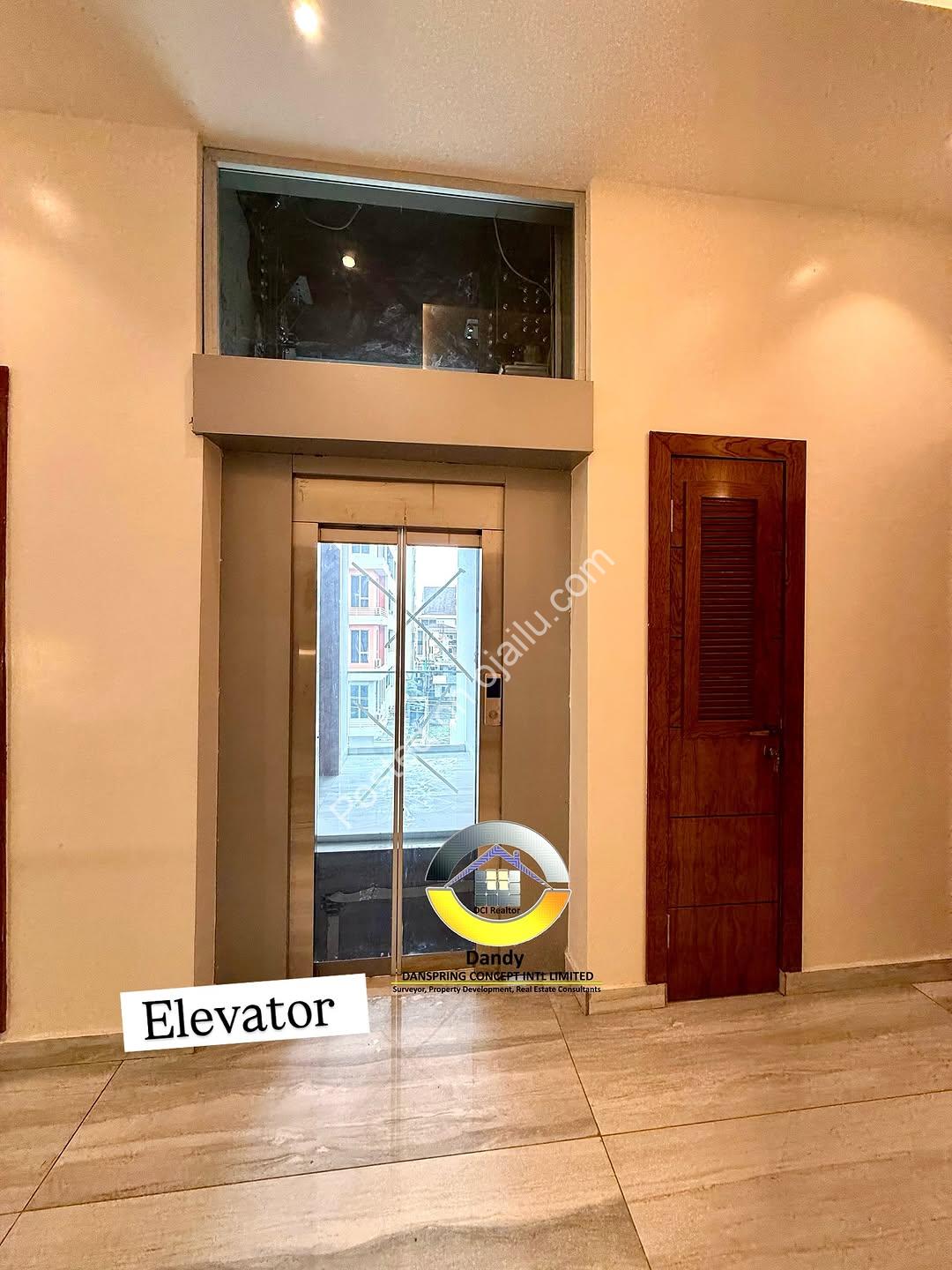 Ikoyi Thrill: 5-Bed with Indoor Pool & Cinema