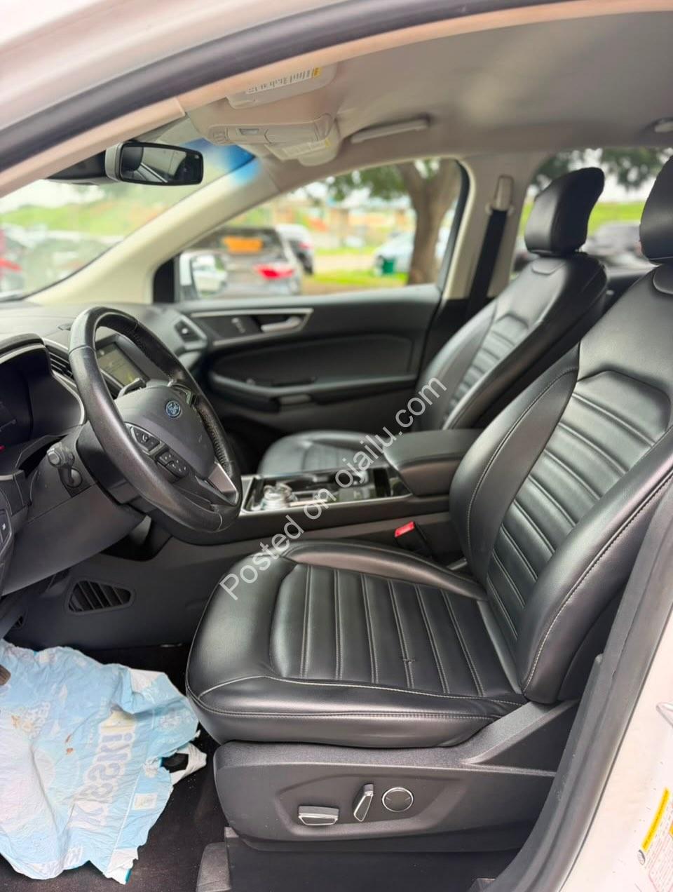 2019 Ford Edge: Keyless, Heated Seats & Wireless Charger