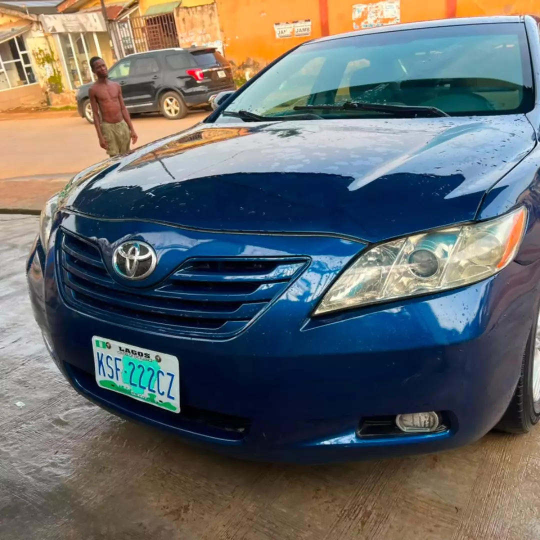 2008 Camry: Chilling AC, Engine & Gear   – Drive Home for 4.5M!