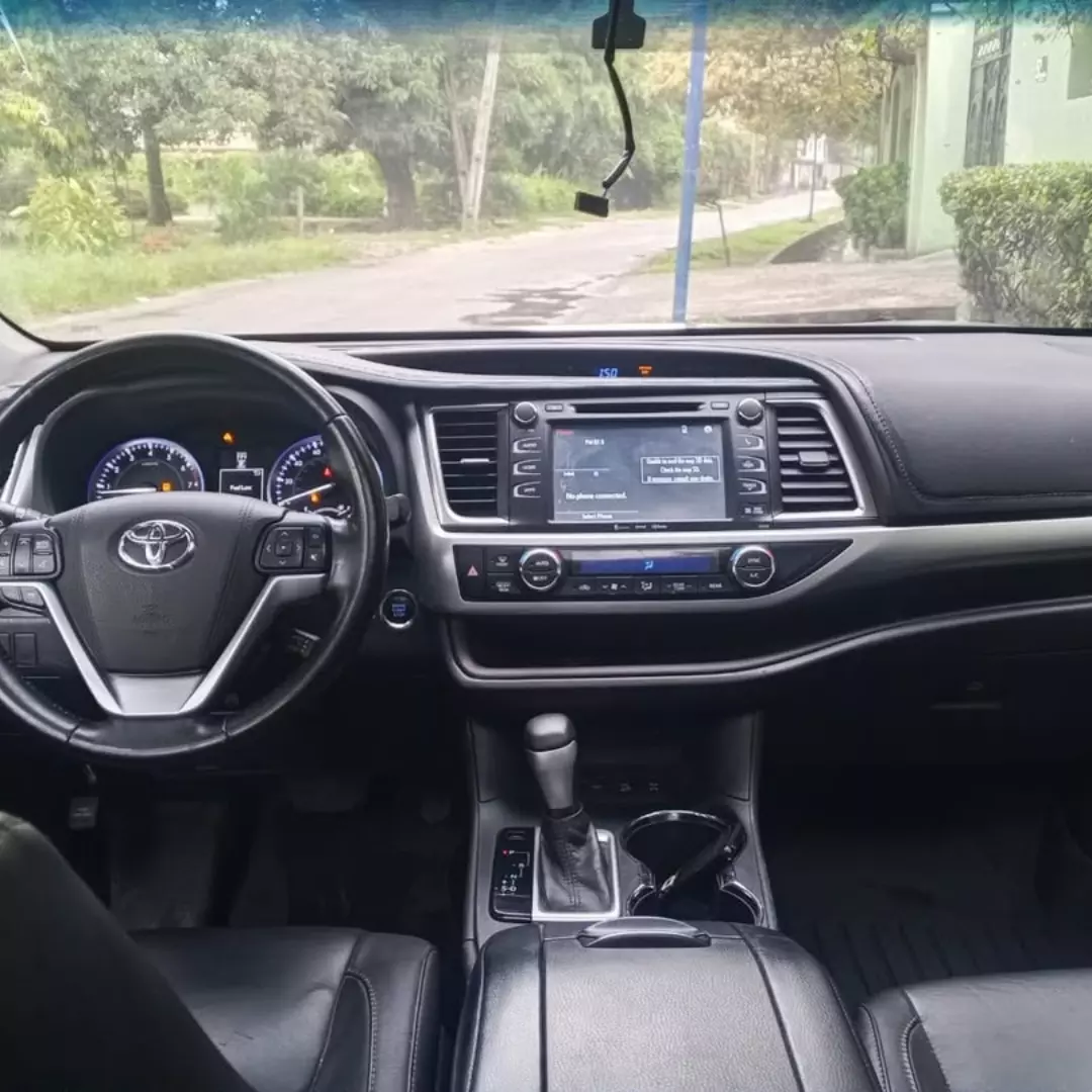 2018 TOYOTA HIGHLANDER LIMITED! PERFECT ENGINE & GEAR, ICY AC, CUSTOM DUTY 2026 – JUST ₦21M!