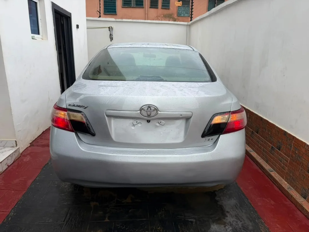 Clean   2008 Camry: V4 Power, Original Body