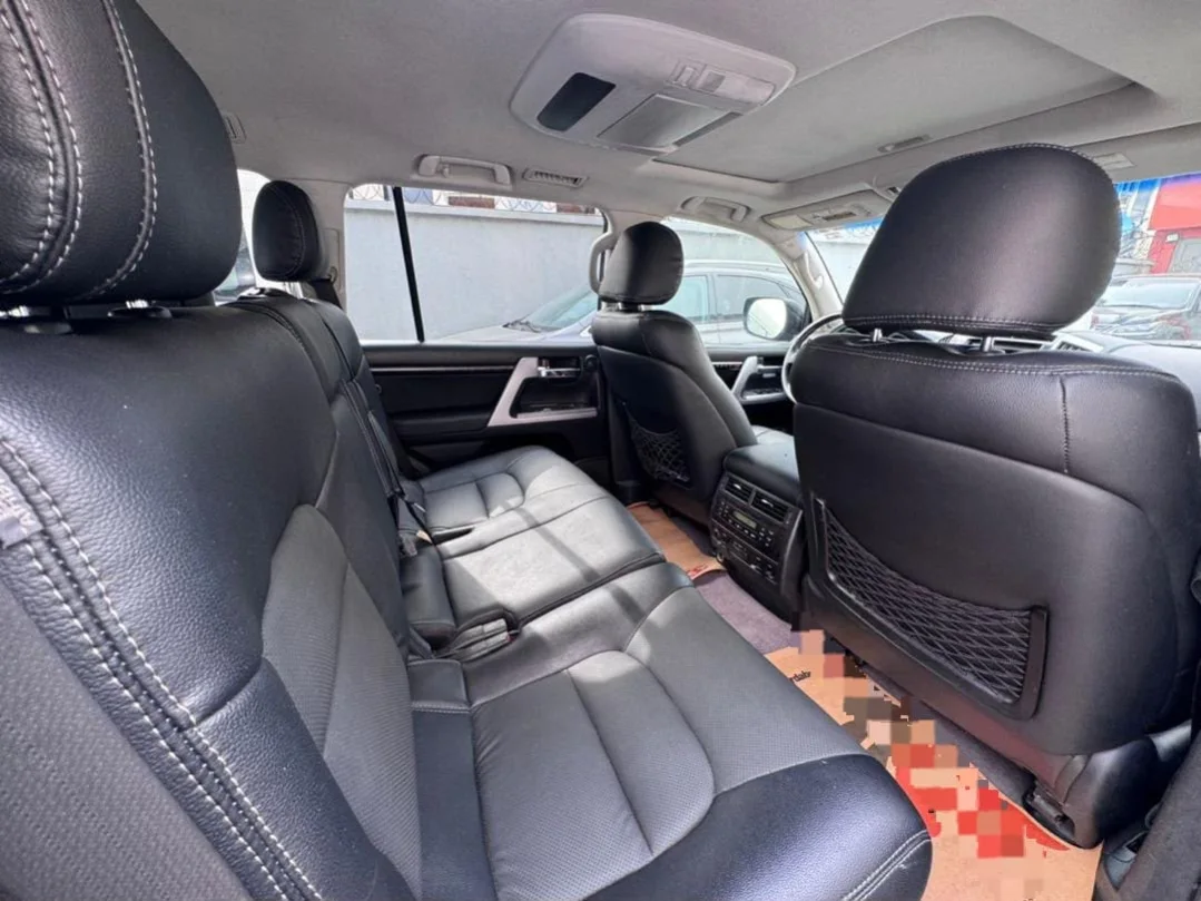Barely Driven: 2013 Land Cruiser, 90k Miles