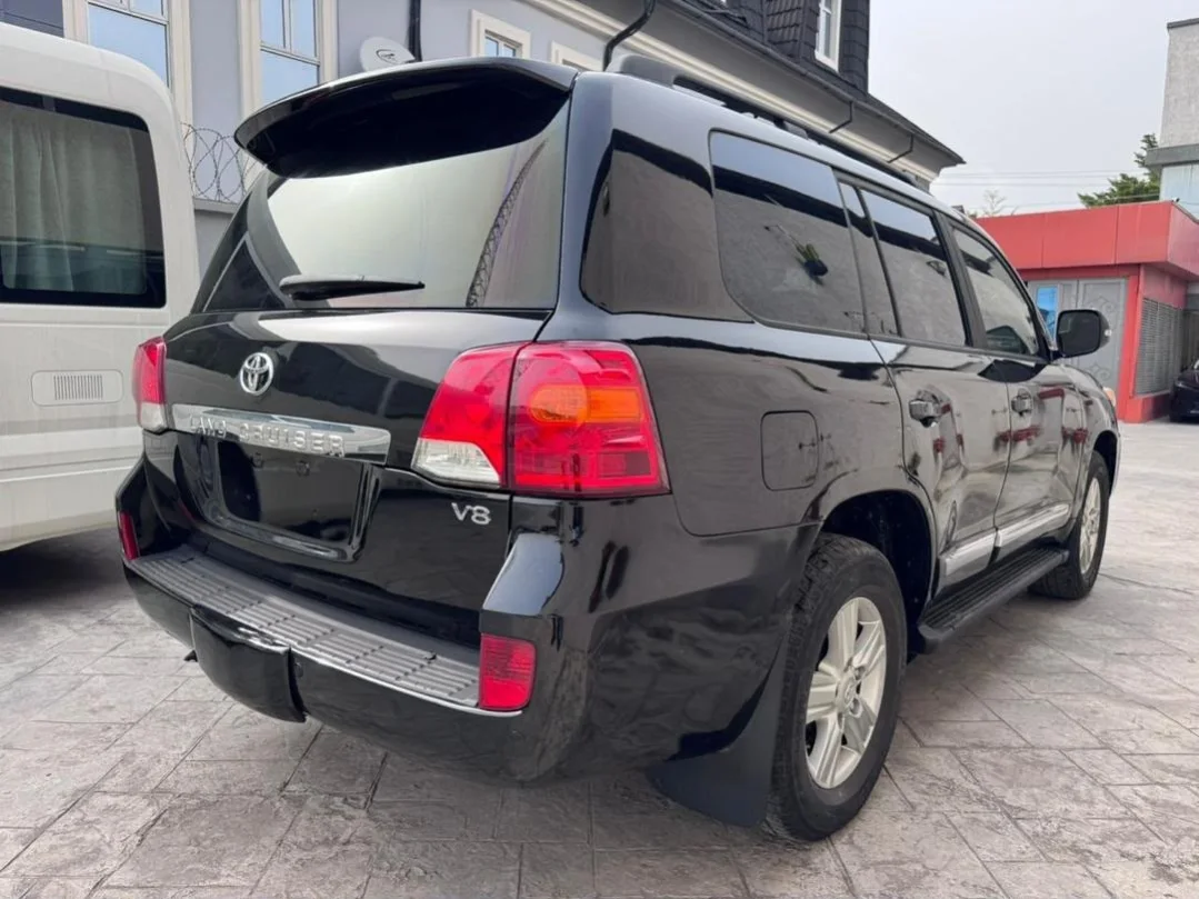 Barely Driven: 2013 Land Cruiser, 90k Miles