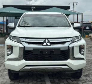 “42M // 2024 Mitsubishi L200 – Hilux Alternative