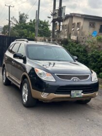2008 Hyundai Veracruz: Turnkey 7-Seater V6 with Sunroof