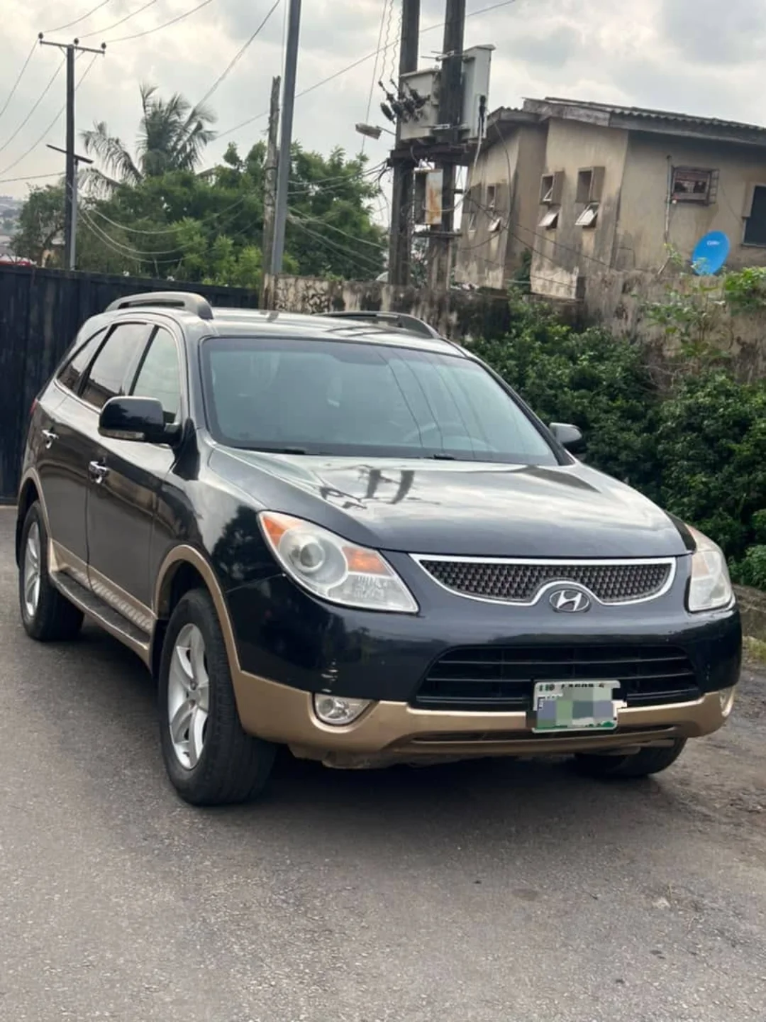 2008 Hyundai Veracruz: Turnkey 7-Seater V6 with Sunroof