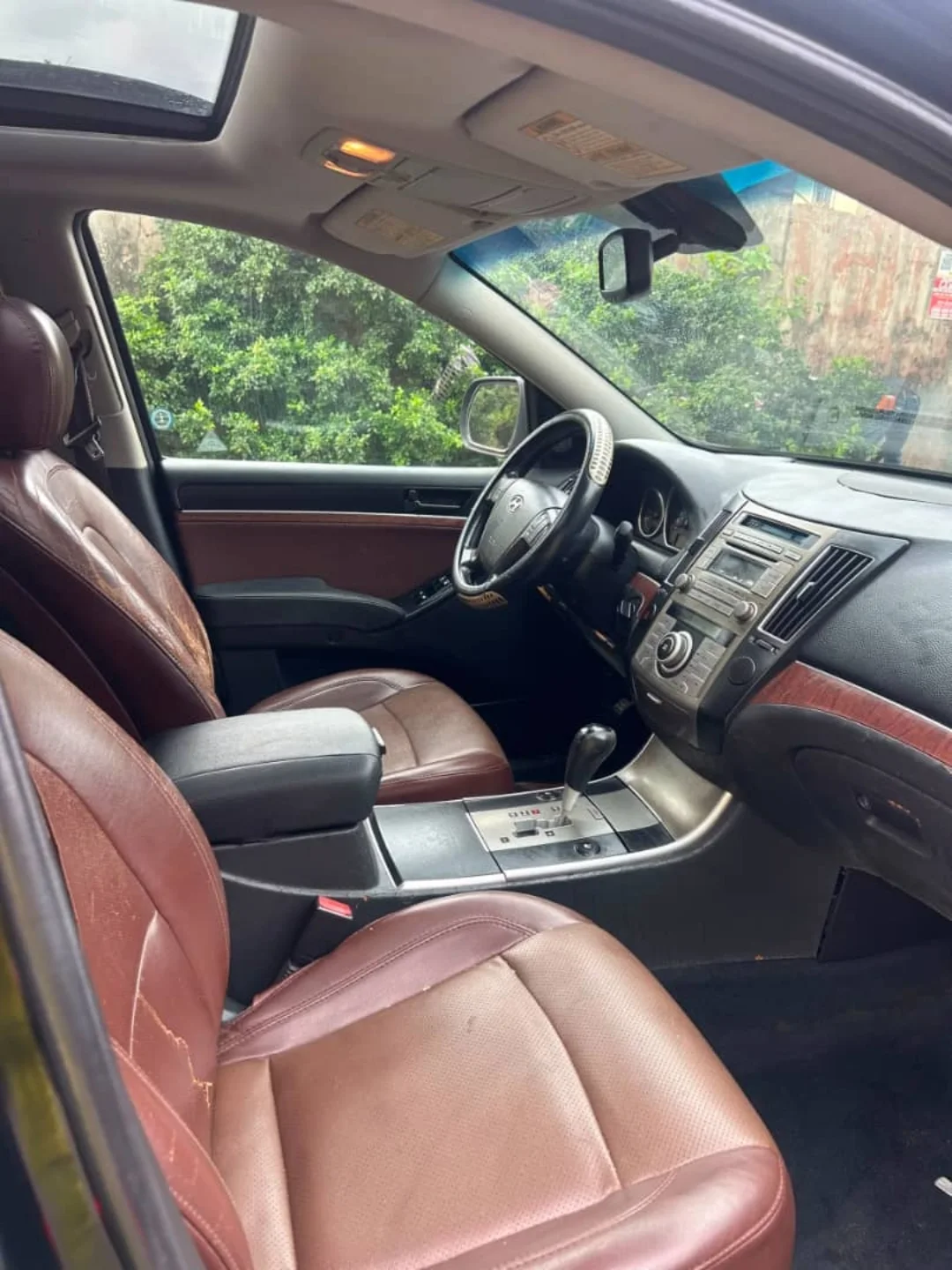 2008 Hyundai Veracruz: Turnkey 7-Seater V6 with Sunroof