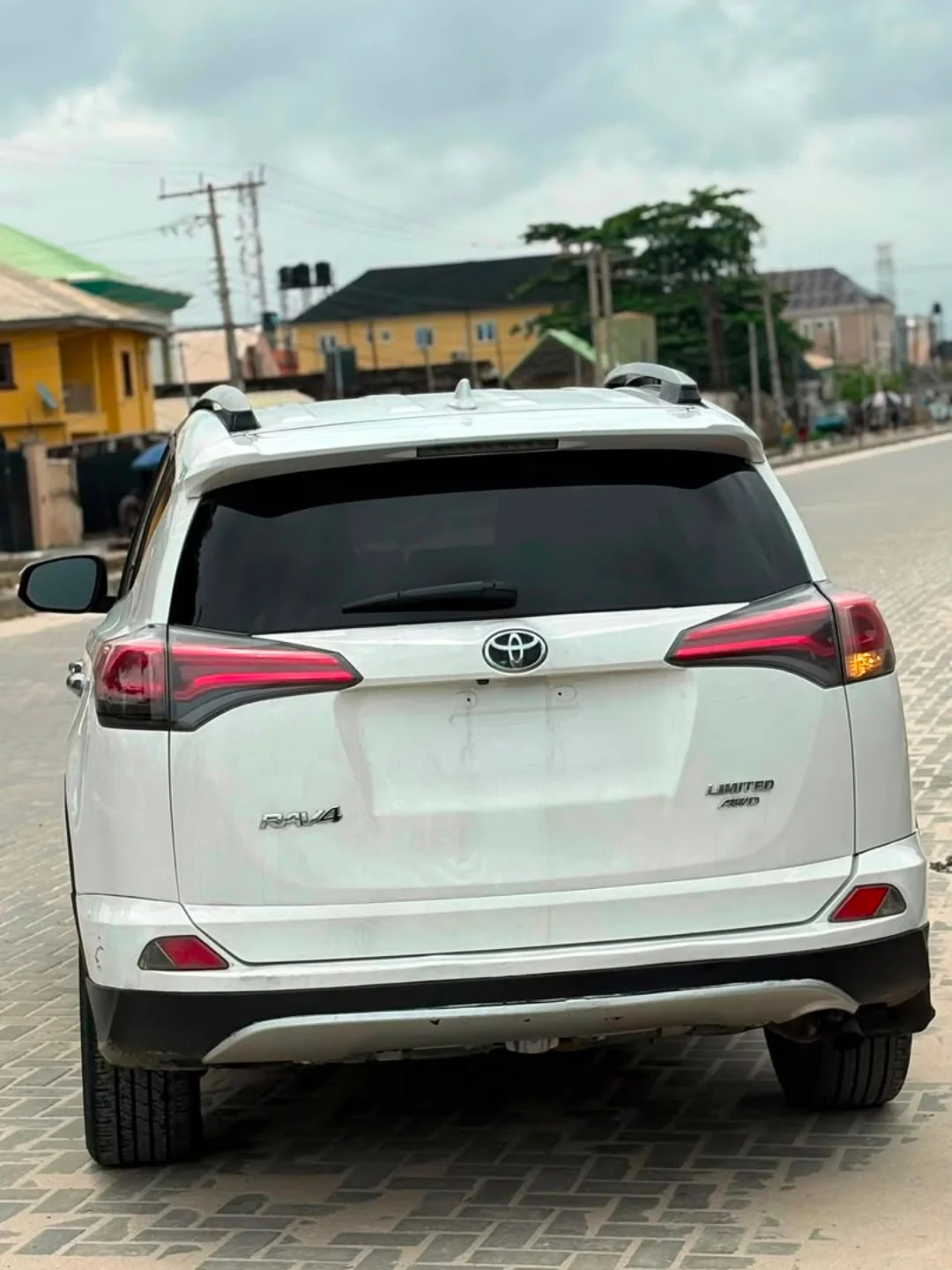 “2017 Toyota RAV4 Limited – Pristine Condition, Loaded & Ready!”
