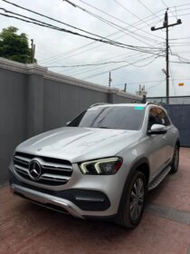 Low-Mileage 2020 GLE350: Pristine & Ready!