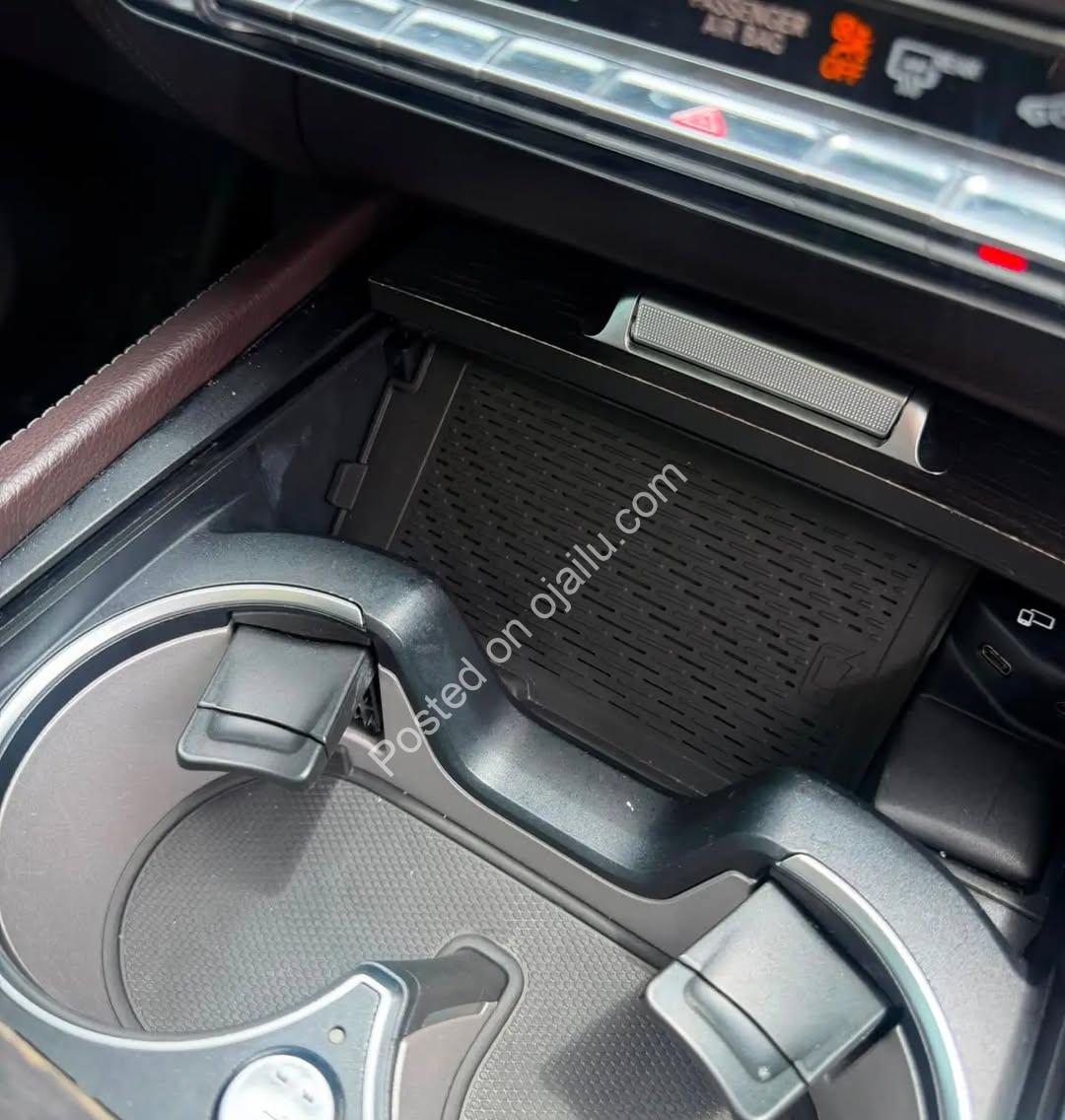 2020 Mercedes GLE350 – Panoramic Roof, Massage Seats, 75M