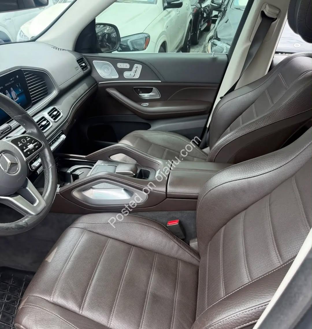 2020 Mercedes GLE350 – Panoramic Roof, Massage Seats, 75M