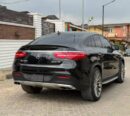 AMG Luxury Beast: Black on Cream Leather, Panoramic Roof, Accident-Free