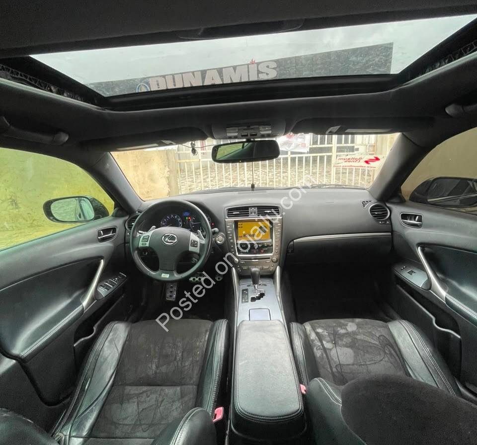 2010 Lexus IS250: Sport Luxury, Low Price!