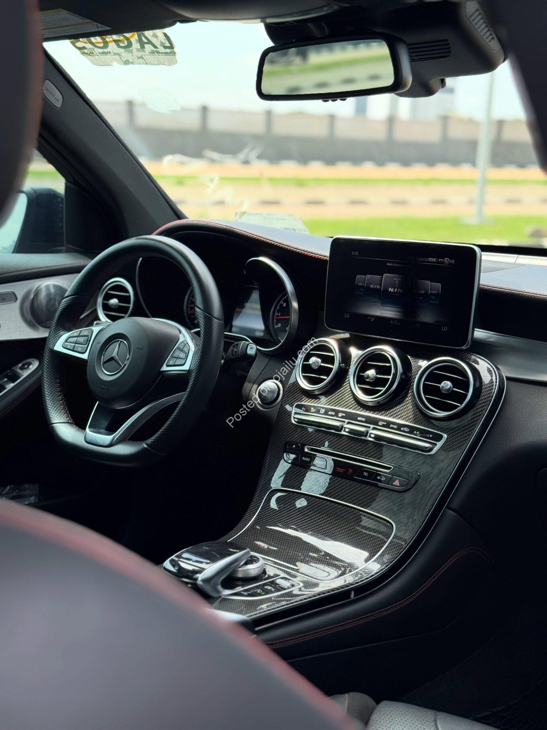 2018 AMG GLC43: Twin-Turbo V6 Power