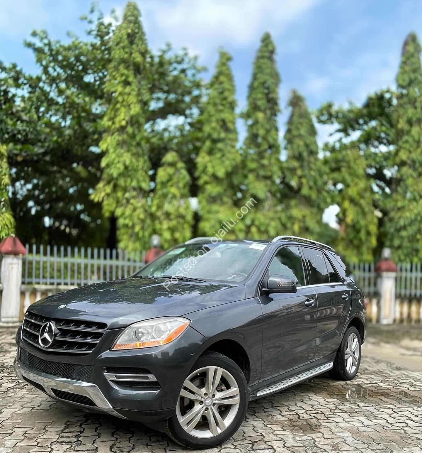 2015 Mercedes ML350: Luxury SUV, Sunroof, 17.8M Only!