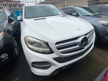 2016 Mercedes GLE350 – Mint