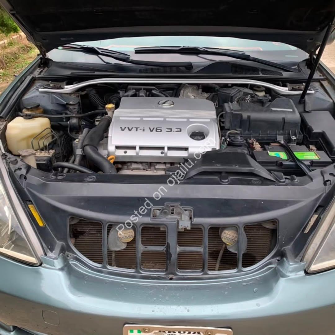 Show-Stopping 2006 Lexus ES 330: Ice-Cold A/C, Flawless Drive