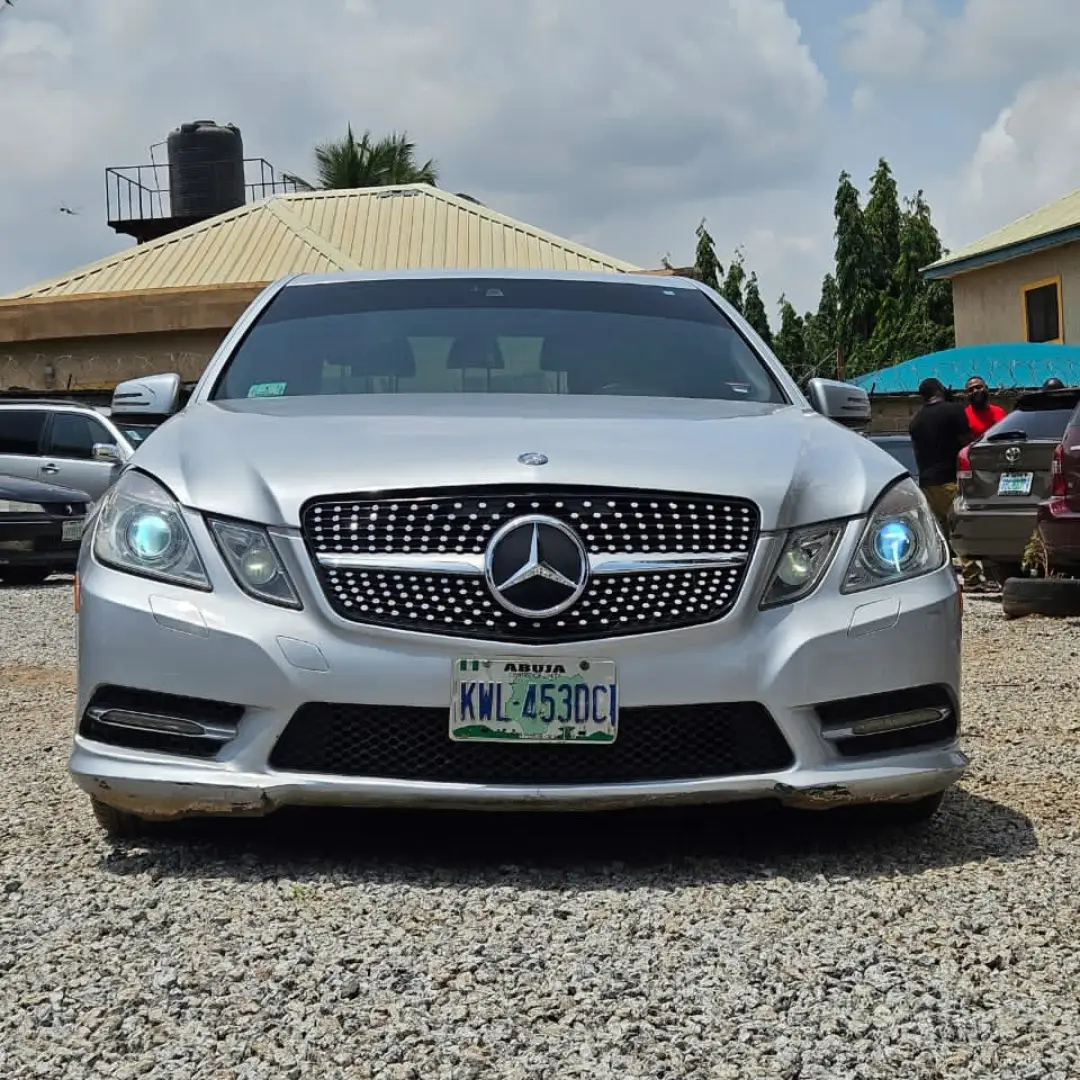 “2010 Benz E350: Factory Engine & Gear, Panoramic Sunroof – 100% Perfect!  “