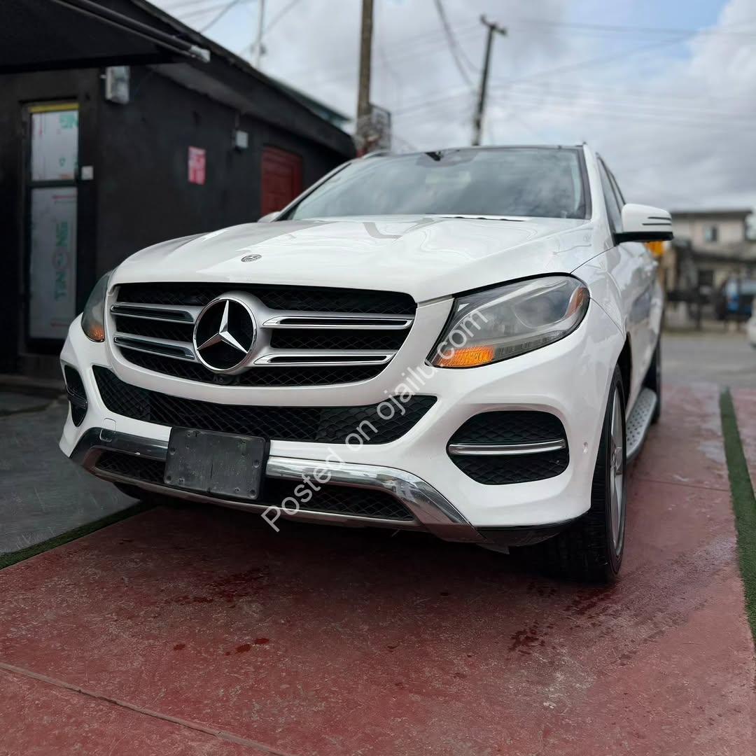Like New 2018 GLE 350 – Loaded & Registered, 1-Year Drive!