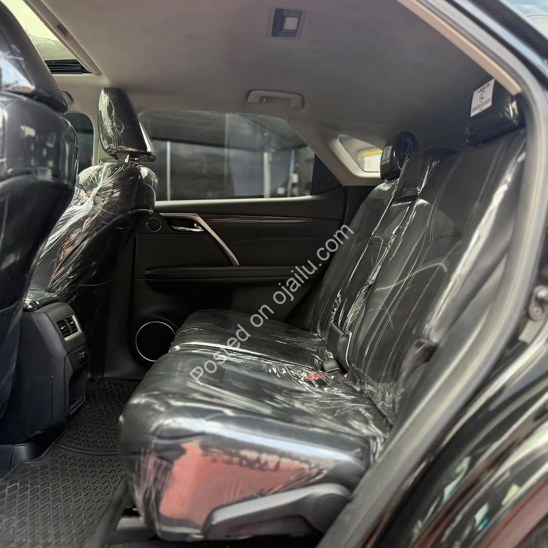 Lexus RX350 2017 Premium – Pristine, Loaded & Flawless!