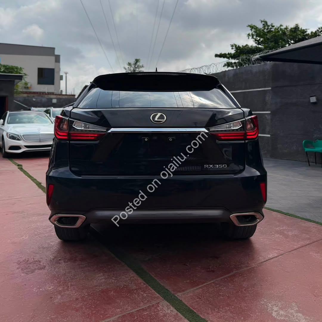 Lexus RX350 2017 Premium – Pristine, Loaded & Flawless!