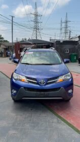 2015 Toyota RAV4 Limited: Immaculate