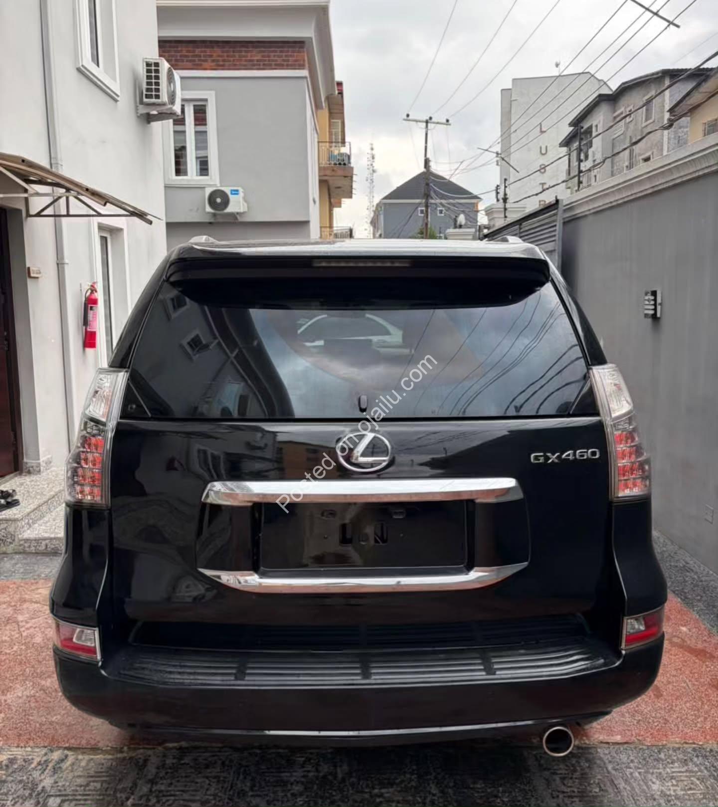 2016 Lexus GX460: Immaculate & Fully Loaded, 34M