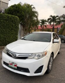 2014 Toyota Camry: Pristine