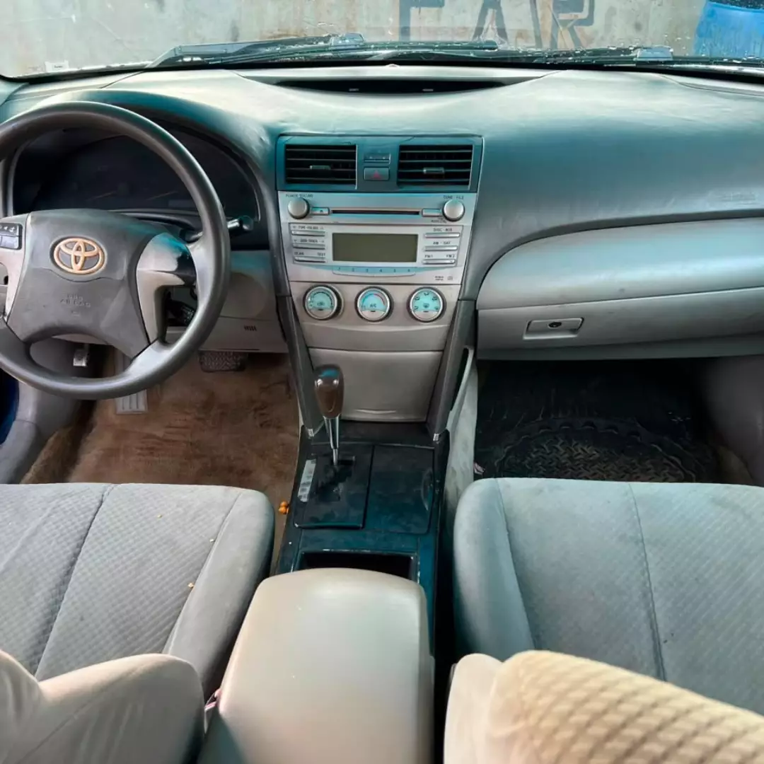 2008 Camry: Chilling AC, Engine & Gear   – Drive Home for 4.5M!